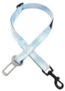 Pas do samochodu błękitny, "blue"